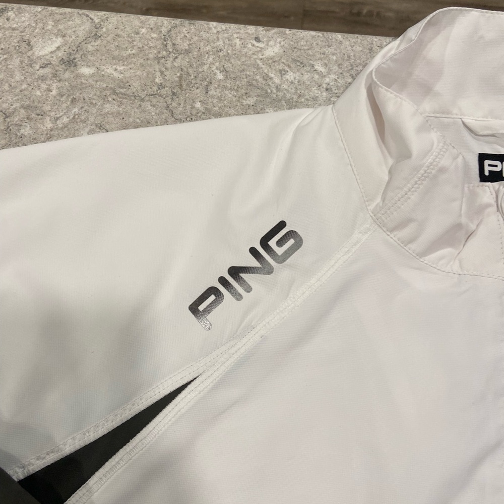 Ping Men's White and Gray 1/4 Zip Golf Windbreaker-Large - Picture 5 of 10